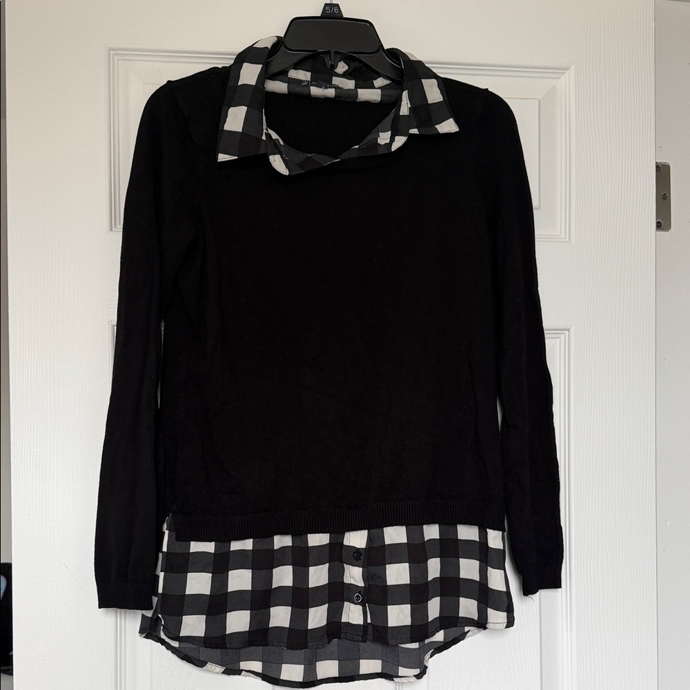 Adrianna Papell Black and White Checkered Sweater size M